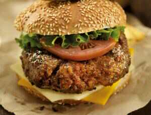 I can has cheezburger? Protein cancer risk overblown