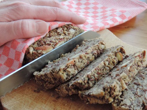 FLOHSAMEN-BROT – UND WARUM ES JEDER ESSEN SOLLTE!