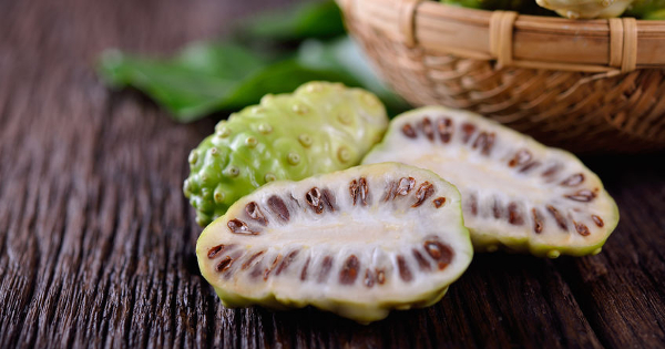 76 Evidence-Based Health Benefits of Noni